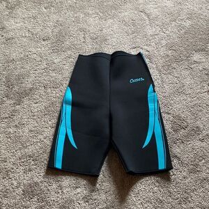Curves Neoprene Sauna Shorts SIZE M Black Teal Waist Trainer Sweat Shaper